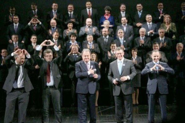 Fiecare candidat al ARD cotizează în jur de 3.000 de euro pentru campania electorală naţională